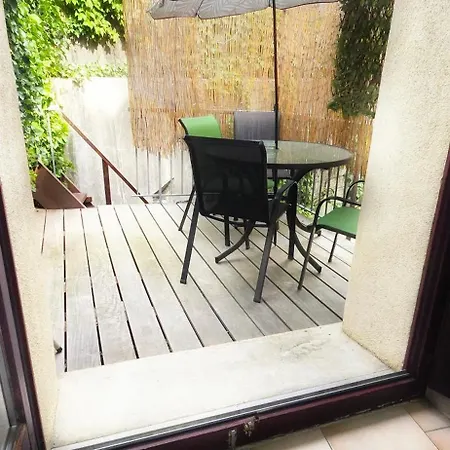 Au 26Bis, 2 Appartements Montreux, 1 Apartment Niveau 0 Et Un Autre Appartement Duplex Niveau 1 Et 2, 15 Minutes A Pieds Du Centre De Montreux, Lac Leman, Ideal Pour Balades En Ville, Montagne, Festivals, Casino, Plages, Ski, Fredy Mercury, Marche De Exterior photo